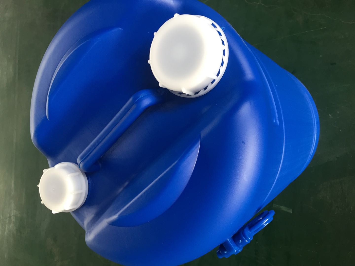 60升雙口塑料桶，60升塑料桶